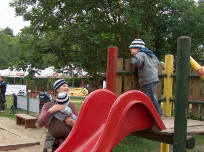 Dzien Matki i Dzien Dziecka z Radosnymi Maluchami w Choszczowce